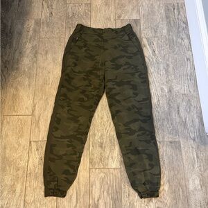 Athleta Green Camouflage Joggers